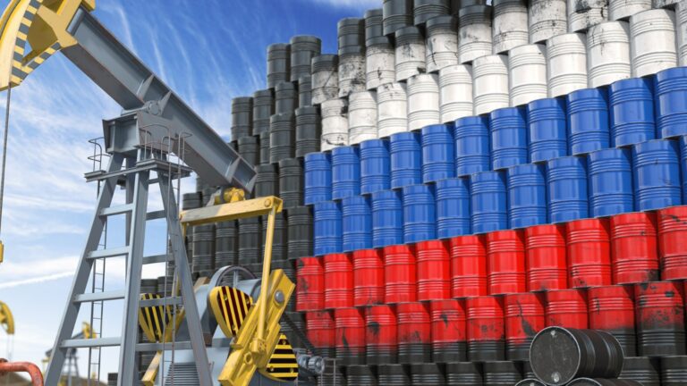 С начала войны Россия заработала на экспорте топлива $770 млрд.