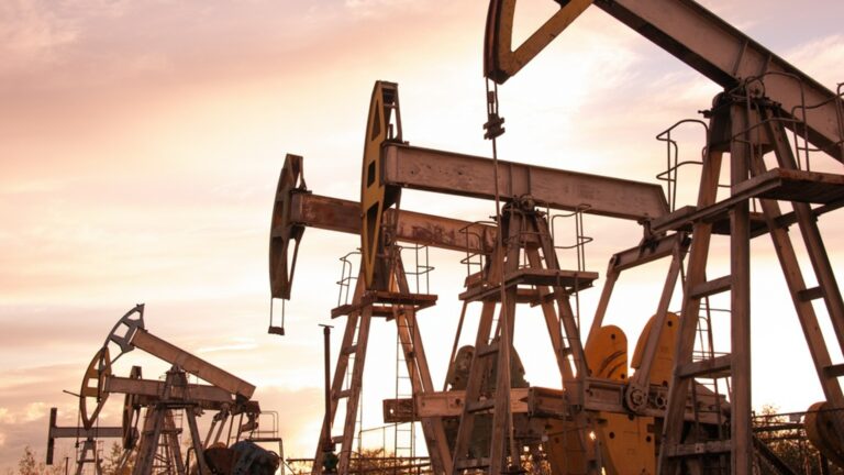 ОПЕК откладывает увеличение добычи из-за цен на нефть?