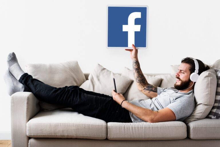 Как загрузить все ваши данные Facebook и что это делает