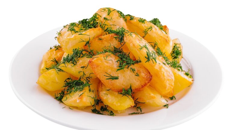Как приготовить вкуснейшую тушеную картошку