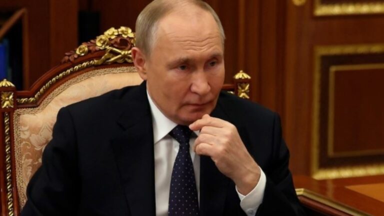 Путин о обвале рубля: Все идет по плану (ВИДЕО)