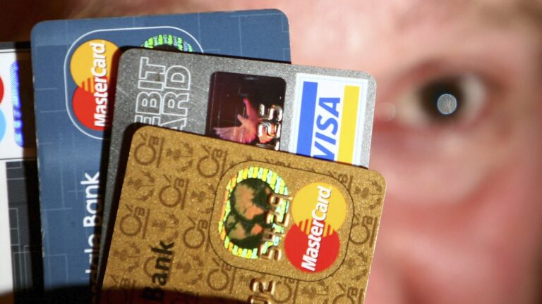 Европейская комиссия расследует комиссию Visa и Mastercard