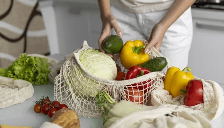 Эксперты рассказали, действительно ли органическая продукция безопасна для употребления.