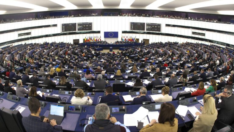 Европейский парламент принял бюджет ЕС на 2025 год.