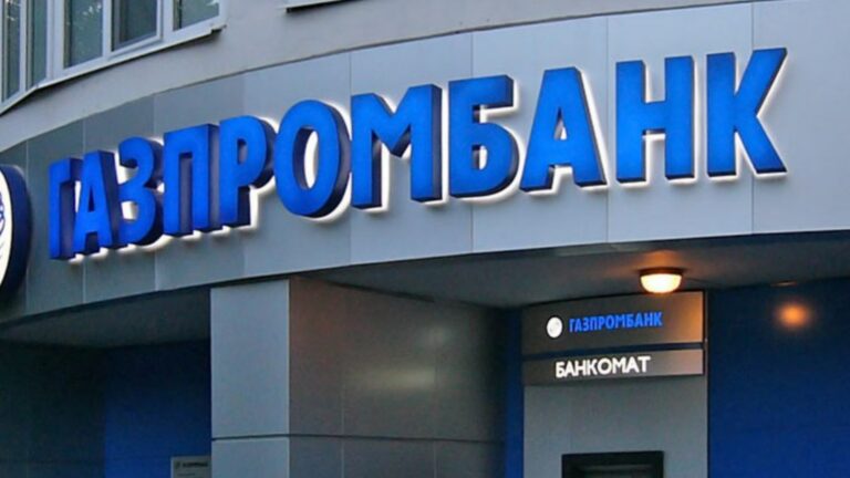Карты Газпромбанка заблокировали даже в дружественных России странах Карты Газпромбанка заблокировали даже в дружественных России странах