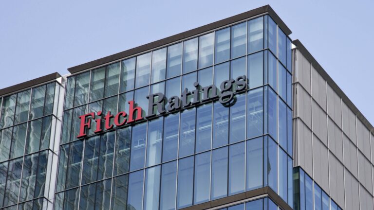 Fitch с хорошими новостями о кредитном рейтинге нашего соседа