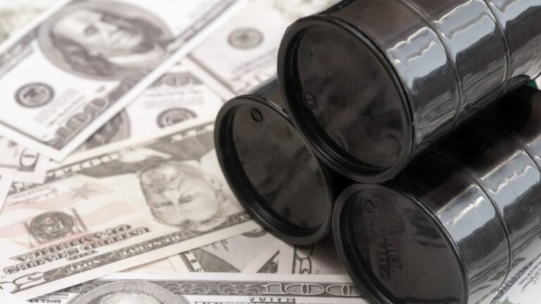 Новое изменение цены на нефть из-за эскалации войны на Украине