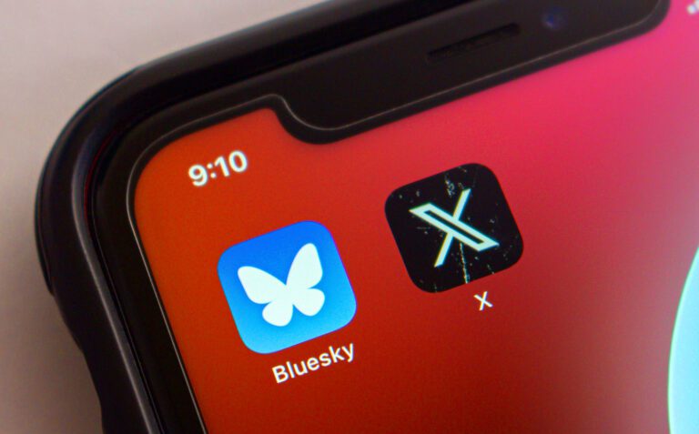 Пользователи покидают X (ранее Twitter) и переходят на Bluesky, но что это за «Blue Sky»?