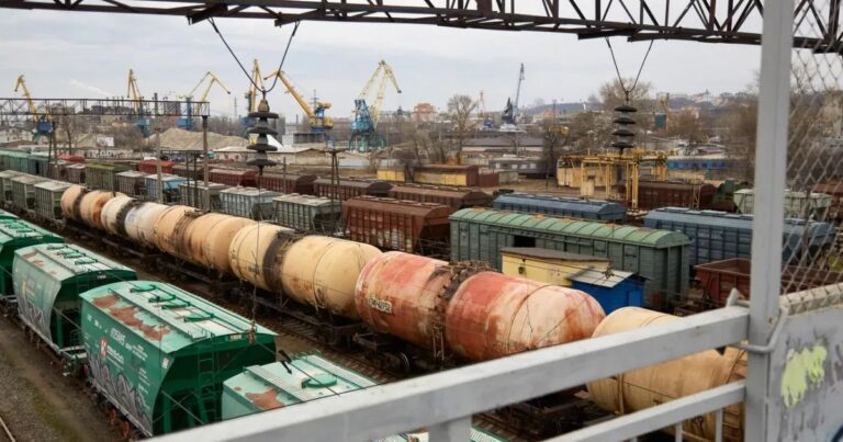 АРМА продаст арестованных активов почти на миллиард гривен