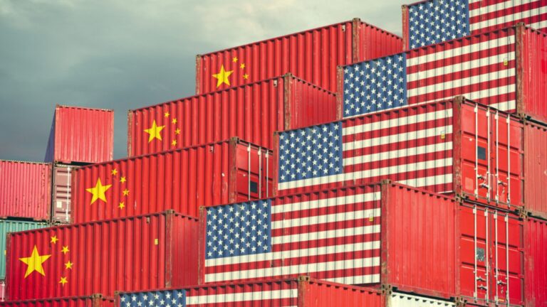 В ответ на новые санкции: Китай запрещает экспорт металлов двойного назначения в США В ответ на новые санкции: Китай запрещает экспорт металлов двойного назначения в США