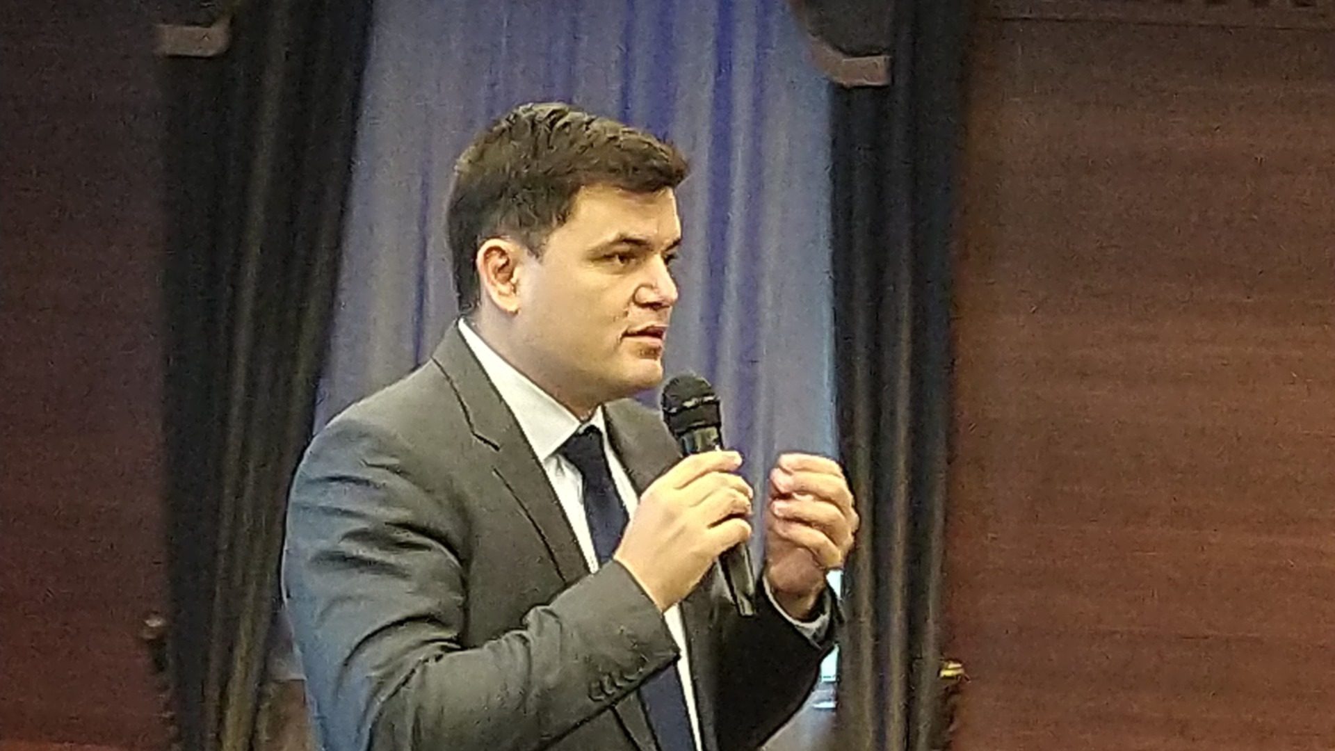 Лачезар Богданов: Рост расходов должен соответствовать росту экономики