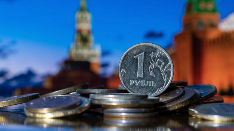 Дефицит рабочей силы в России растет и измеряется миллионами