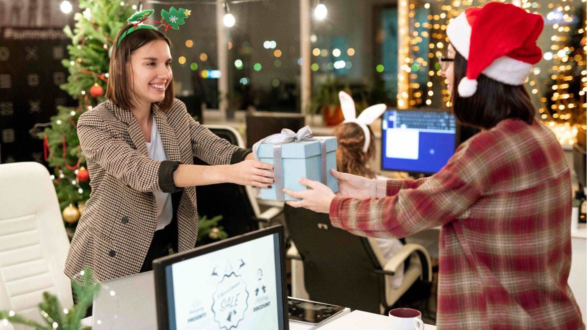 Рождественские неприятности в офисе или как Orange Gifts спасает праздники