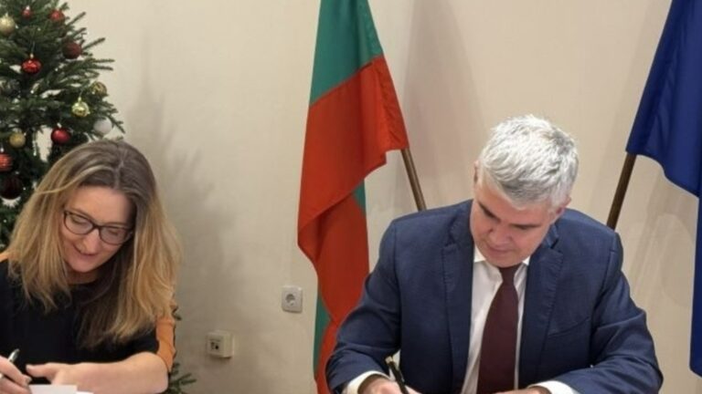 Министр энергетики подписал дополнительное соглашение о технической помощи с ЕБРР Министр энергетики подписал дополнительное соглашение о технической помощи с ЕБРР