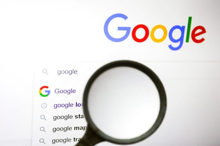 Google вынужден изменить отображение результатов поиска в Европе