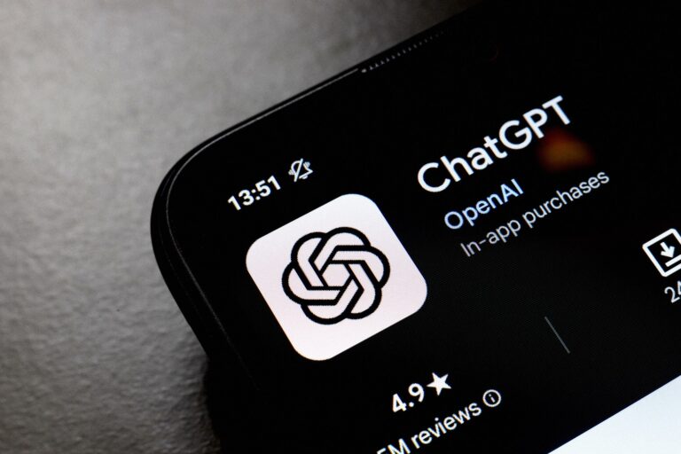 OpenAI запускает ChatGPT Pro за 200 долларов в месяц: что нового