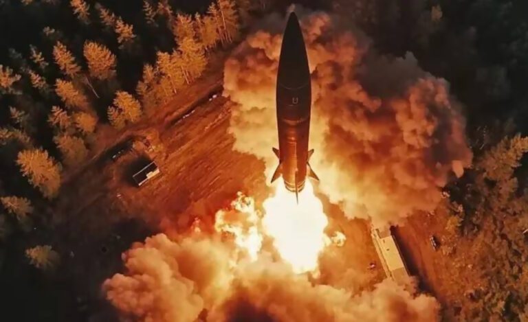 «Неудержимое» оружие России — ракета «Орешник»: старая технология превращается в угрозу Украине и Европе