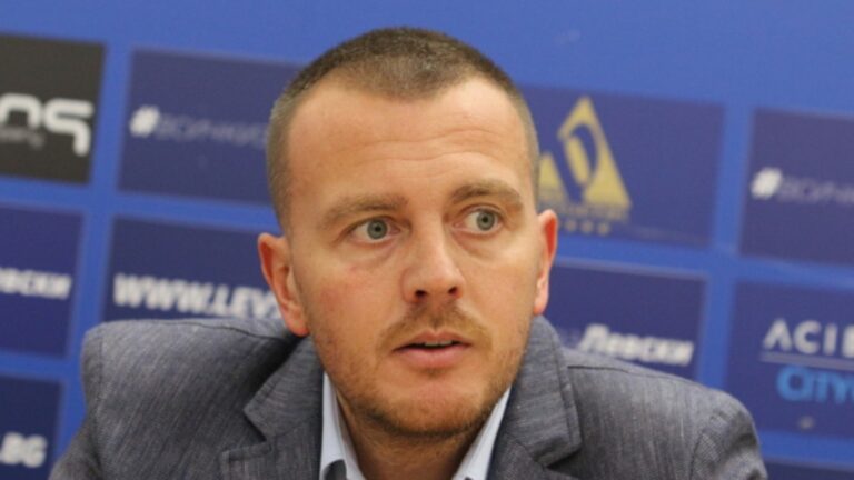 Несмотря на политическую неразбериху: Экономист считает, что мы сможем ввести евро в следующем году