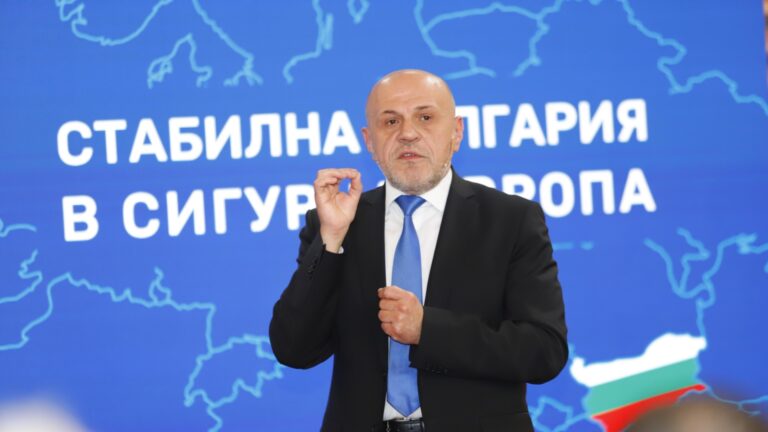 Губернаторы рассказали о сокращениях в государственной администрации