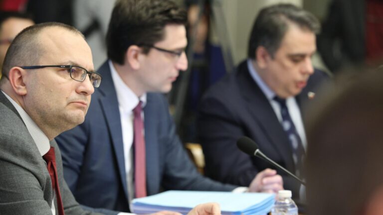 Депутаты пока исправили ситуацию до принятия бюджета на 2025 год.