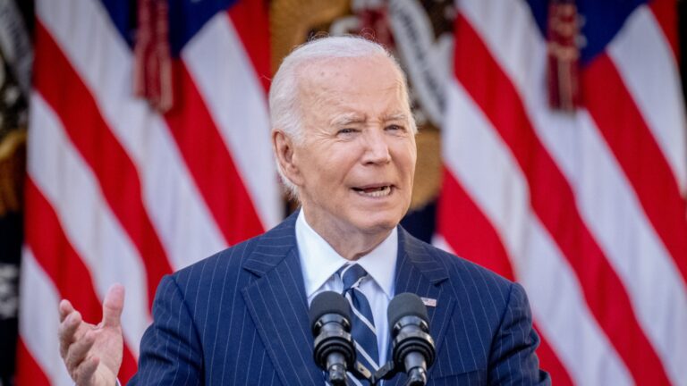 Байден заблокировал многомиллиардную сделку с крупнейшим производителем стали Японии