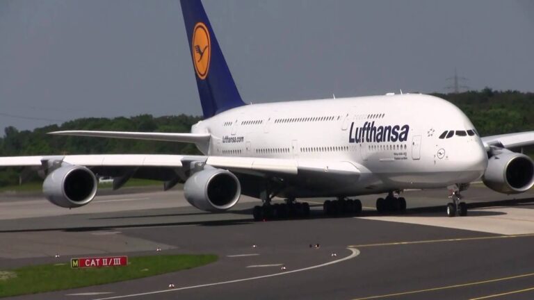 Lufthansa планирует создать 10 000 рабочих мест в 2025 году.
