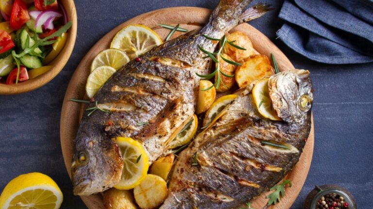 Самое вкусное блюдо на День Николая: Рецепт пьяного карпа