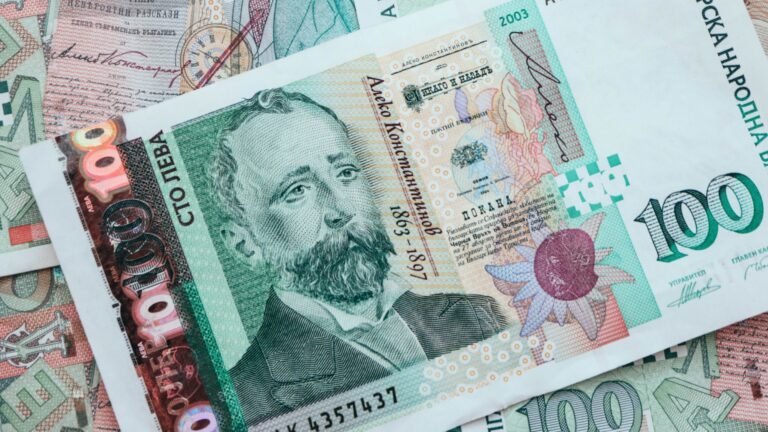 В первом чтении депутаты пока решили бюджетную проблему