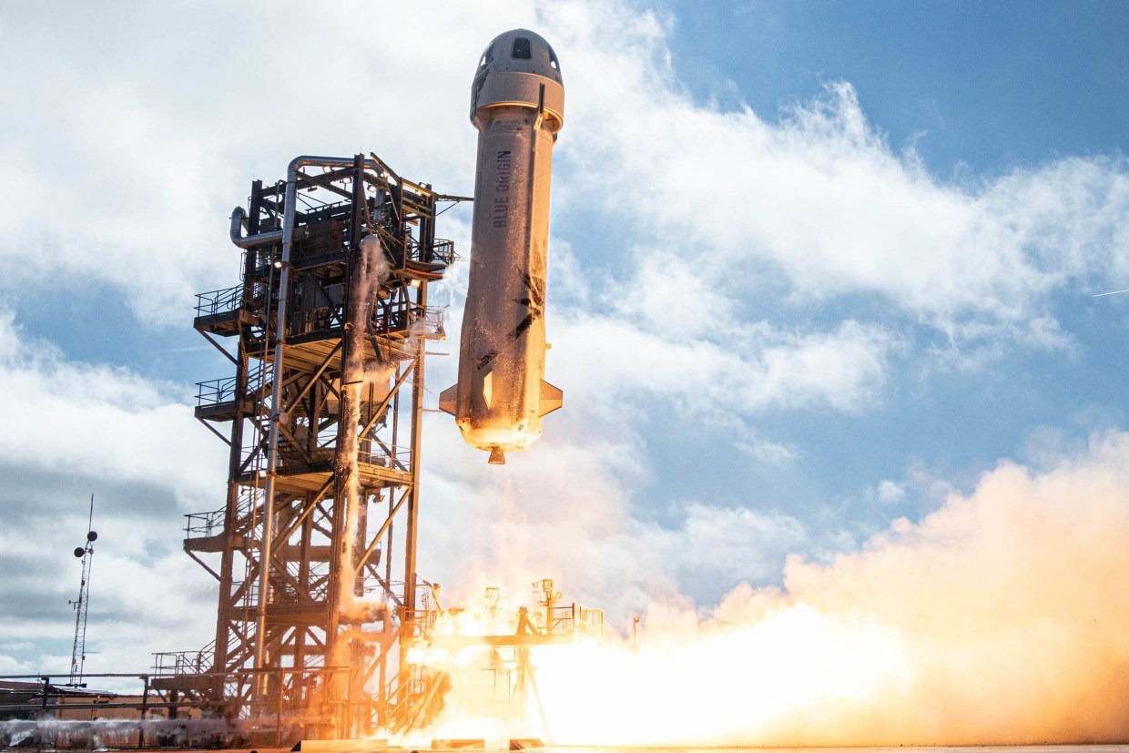 Blue Origin, прямой вызов SpaceX Илона Маска: ракета Джеффа Безоса New Glenn успешно запущена на орбиту