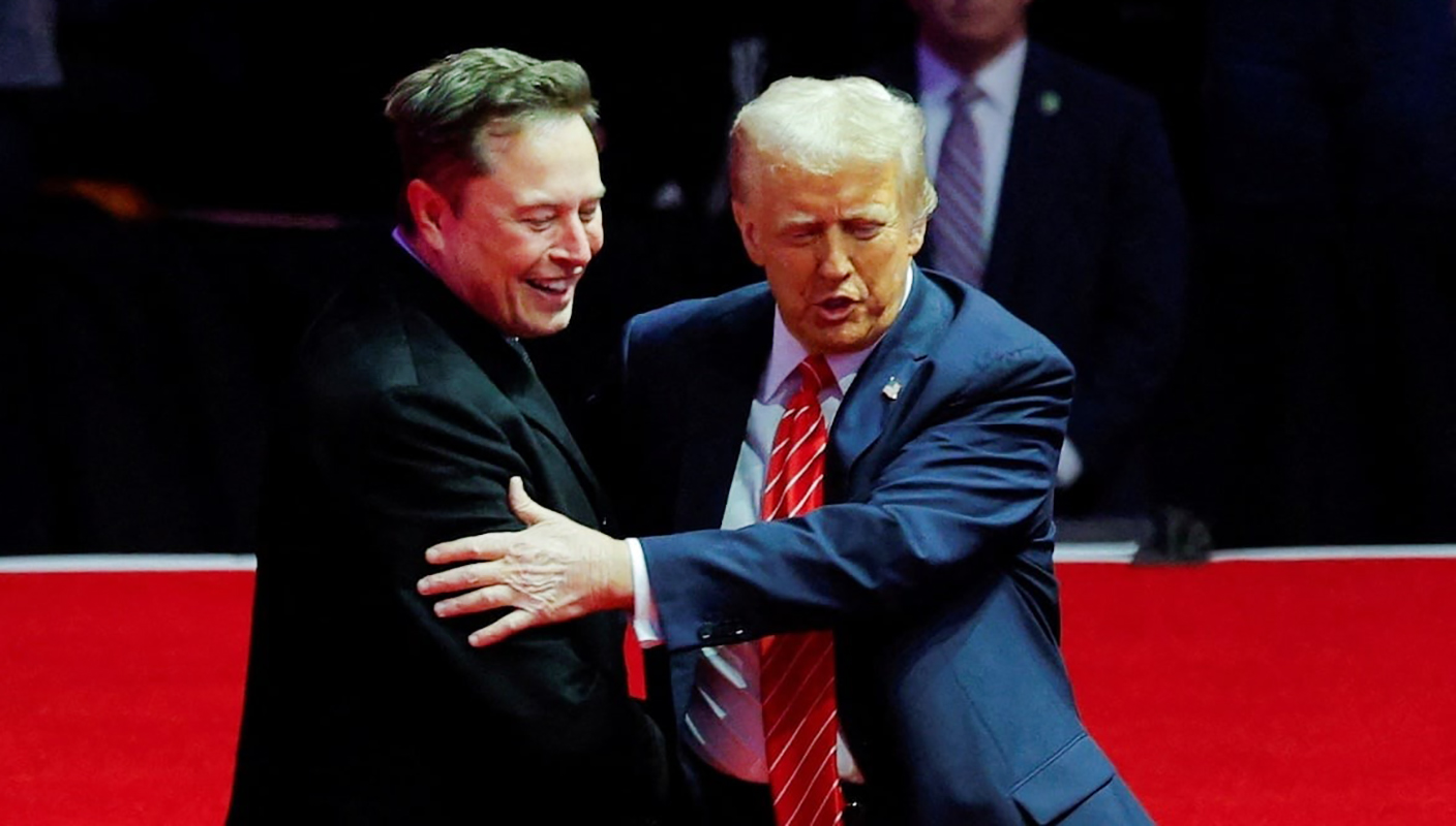 Элон Маск, в экстазе, когда Трамп обещает перенести американцев на Марс на церемонию инаугурации