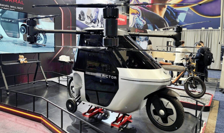 Они также сделали это: первый в мире летающий мотоцикл. Skyrider X1 обещает полет на скорости 100 км/ч
