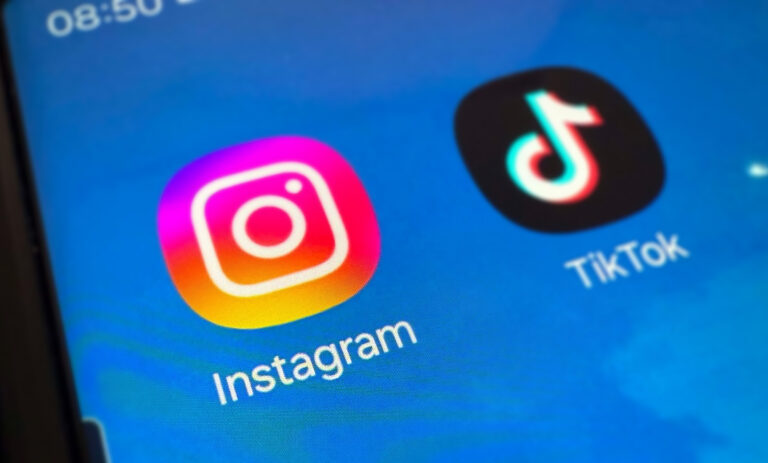 Instagram запускает аналогичные функции Tiktok, чтобы привлечь новых пользователей против неопределенности китайского приложения в США. Instagram запускает аналогичные функции Tiktok, чтобы привлечь новых пользователей против неопределенности китайского приложения в США.