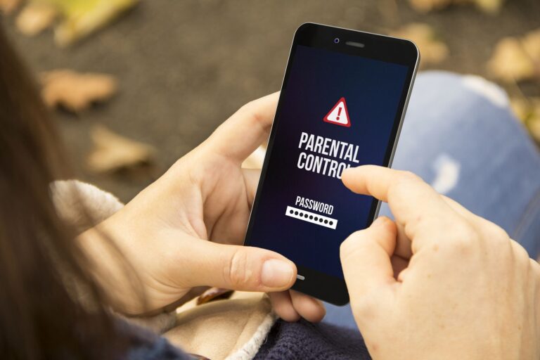 Как заблокировать доступ детей к определенным приложениям на Android