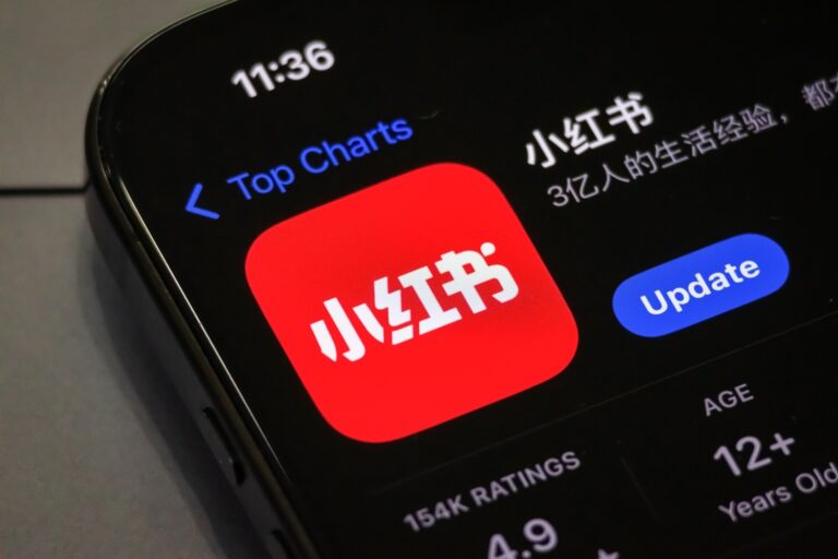 Альтернатива TikTok, занявшая первые места в Apple AppStore и Google Play Store. Все, что вам нужно знать о RedNote, еще одном китайском приложении