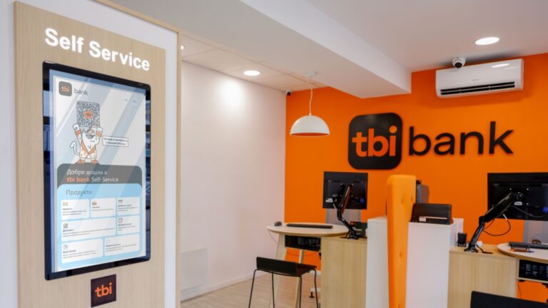 Не ожидая кассира: TBI Bank ускоряет ежедневное банковское дело с цифровыми станциями для самообслуживания