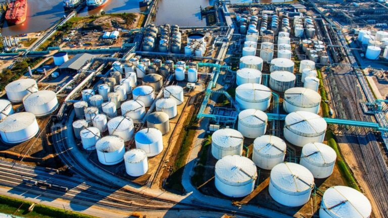 После нарушений в подаче: изменение цены на нефть