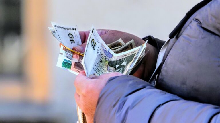 Правительство с важным пенсионным решением объявило, сколько будет среднее значение на 2025 год.