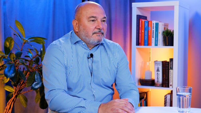Министры или искусственный интеллект. Мы должны войти в зону евро? Анализ бывшего заместителя министра финансов