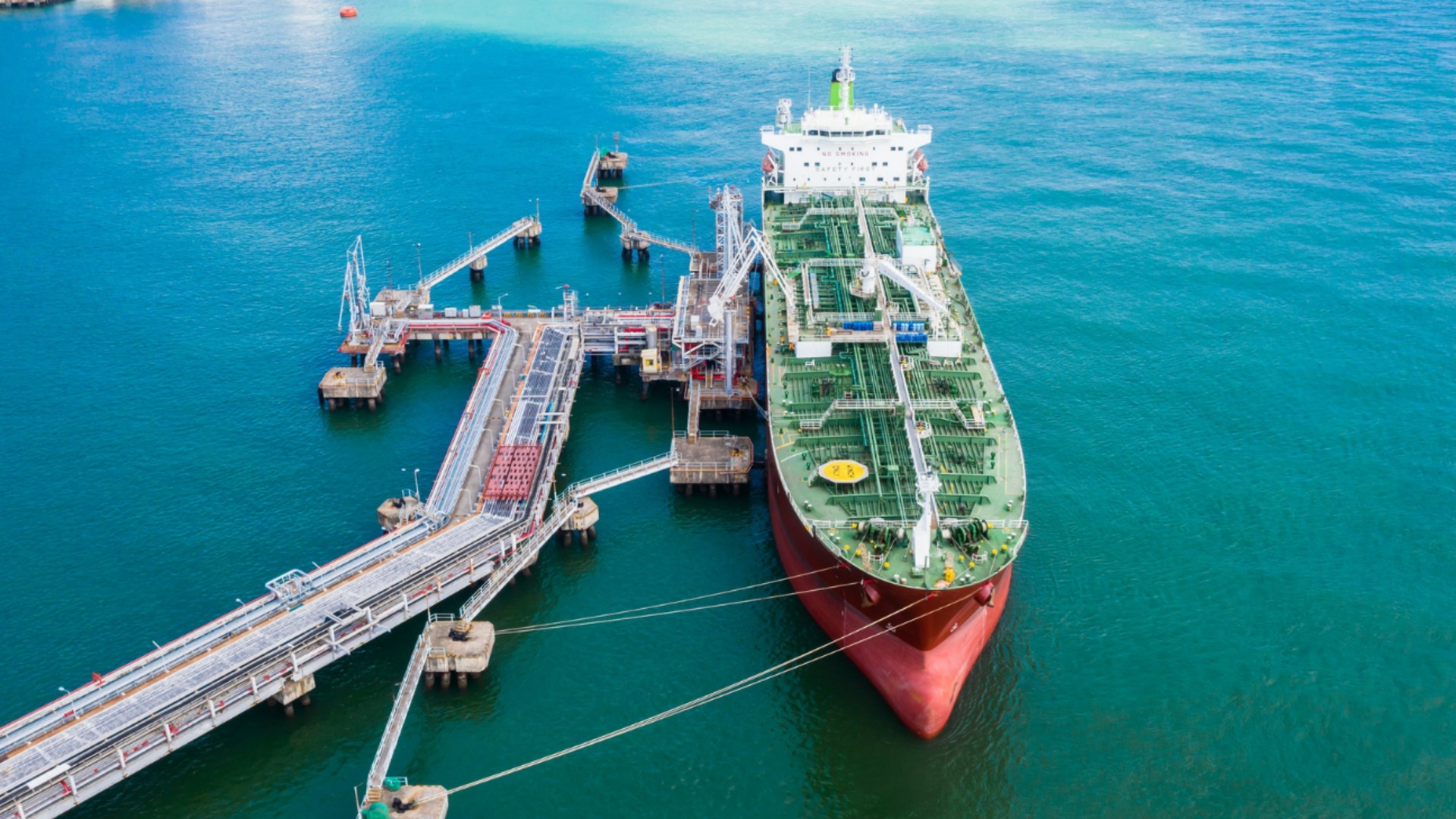 Цена на нефть заканчивается на неделю неожиданным изменением