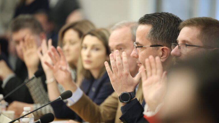 Бюджет 2025 года. Сначала прочитал линейные комитеты