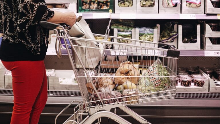 Мы продолжаем 20 февраля: инициативный комитет объявил о бойкоте розничных сетей как успешные