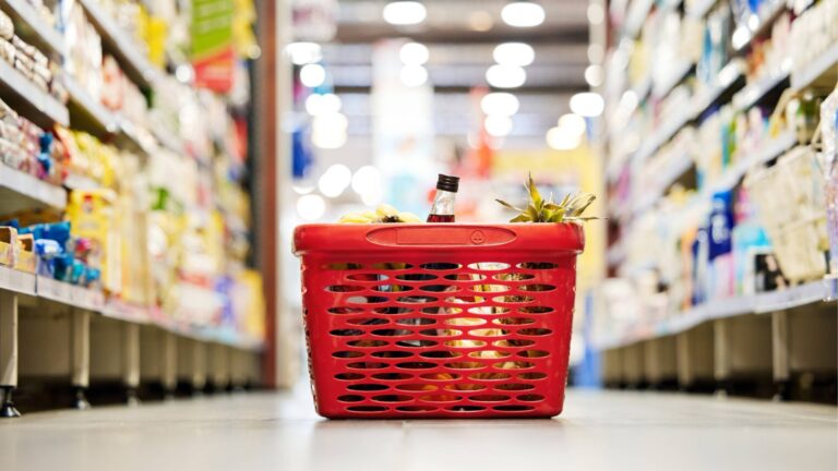 «Огонь - это борьба»: потребительские организации хотят встретиться с Желиазков по ценам на продукты питания, подготовку и протесту