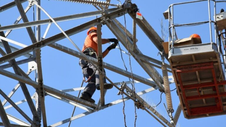 Двойная санкция на несчастный случай: EVN поднимет вопрос о компенсации за электроэнергию в Брюсселе