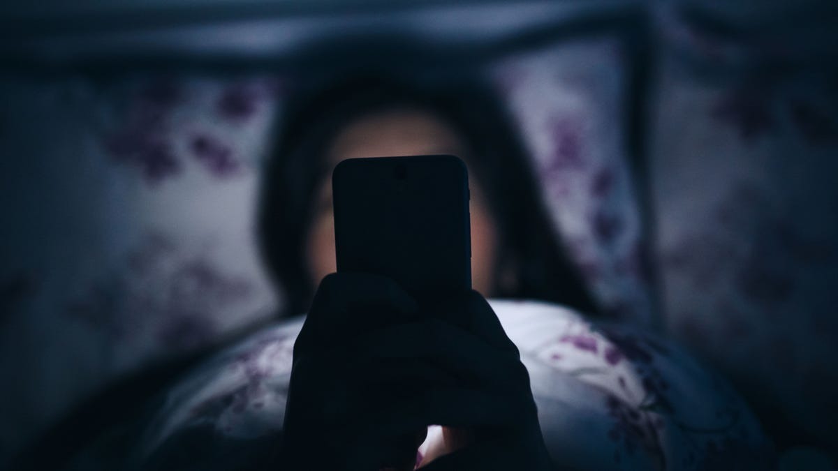 Почему телефон не лучший будильник: что говорят исследователи
