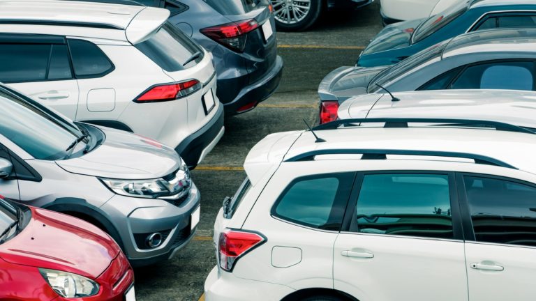 Цены на старые автомобиль поворачиваются: новая тенденция