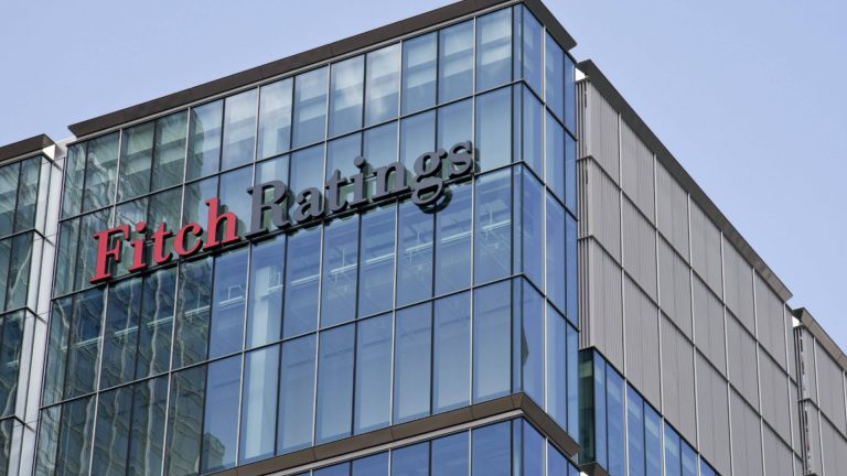 Большое рейтинговое агентство с непрерывным прогнозом торговой войны Трампа