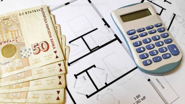 Отвечает ли Болгария за последний критерий для принятия евро: новые данные Eurostat