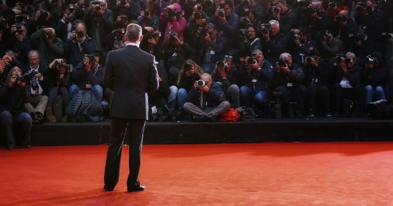 Более 30 тысяч заказов в год - кто делает красную дорожку для Оскара?