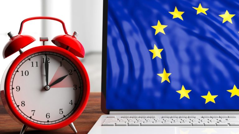 Европейская комиссия сообщила, что его тяжелое слово об изменении зимнего и летнего времени