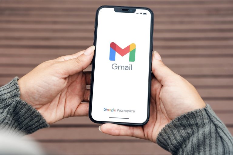 Как узнать, когда хакер ввел вашу учетную запись Google, как вы продолжаете